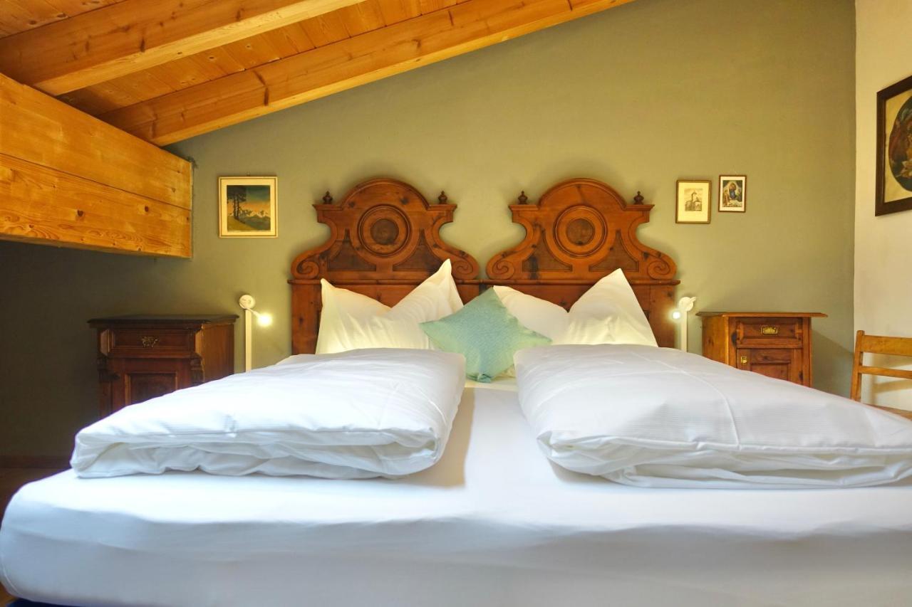Apartments Da La Vedla Flats San Cassiano  Luaran gambar
