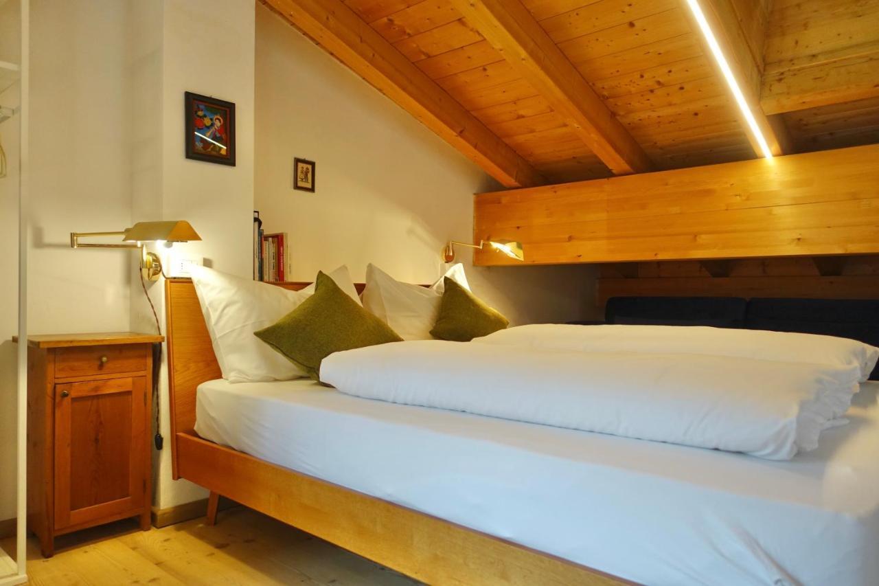 Apartments Da La Vedla Flats San Cassiano  Luaran gambar